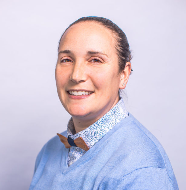Headshot of Amy Deal.